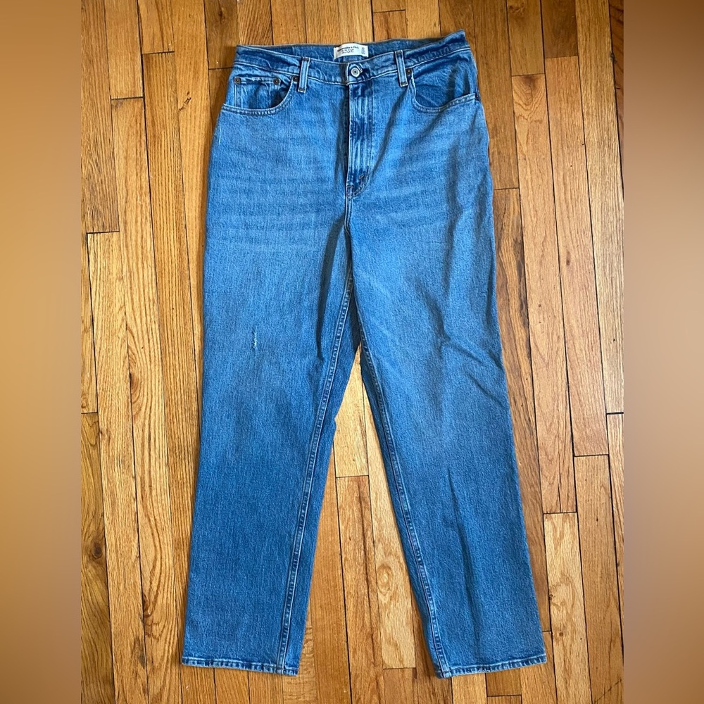 Abercrombie & Fitch 90s Ultra High Rise Straight Jean Curve Love